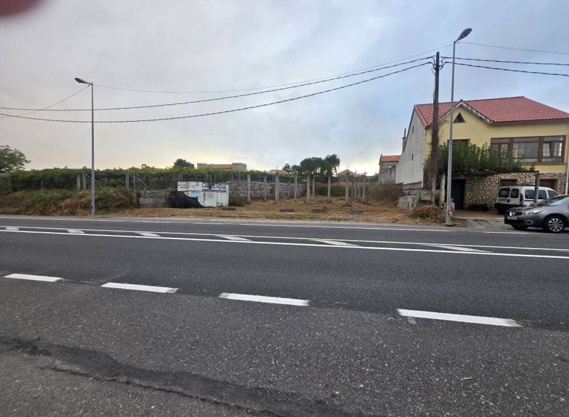 1500m² Land in Cambados, Spain No. 193508