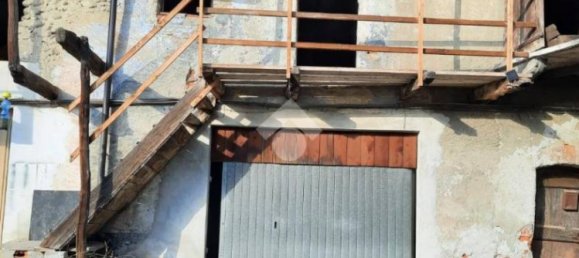 Casa de 2 dormitorios en Mathi, Italy No. 375879 2