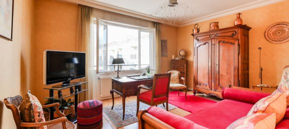 3 bedrooms Apartment in Lyon, France No. 337917 8