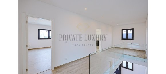 Вилла с 4 спальнями в Эрисейра, Португалия № 128140 21