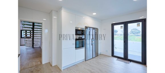 Вилла с 4 спальнями в Эрисейра, Португалия № 128140 18