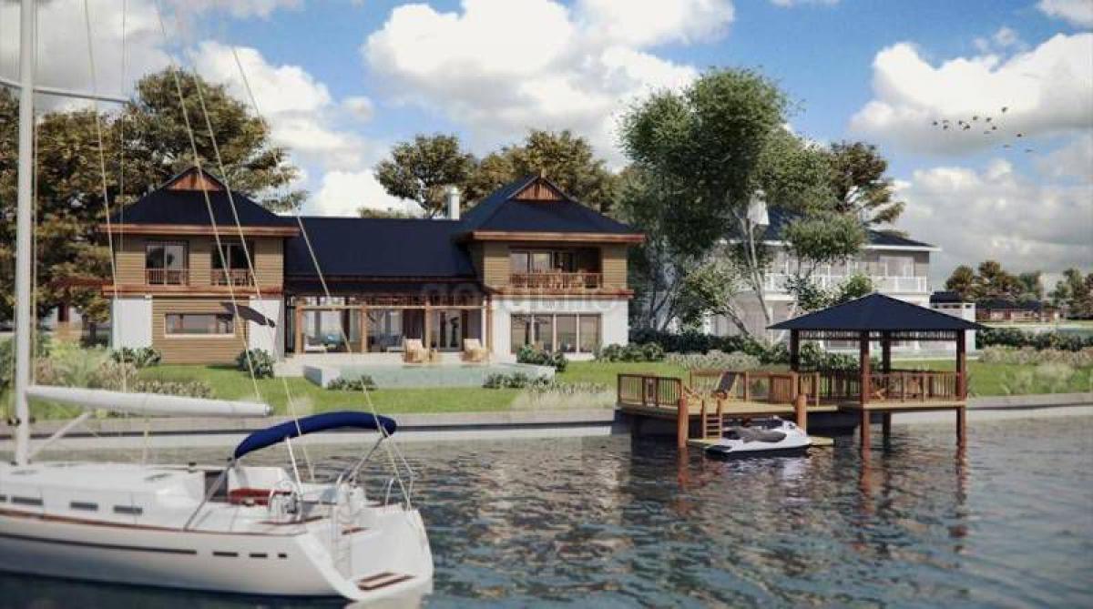  Land in Tigre, Argentina No. 113622