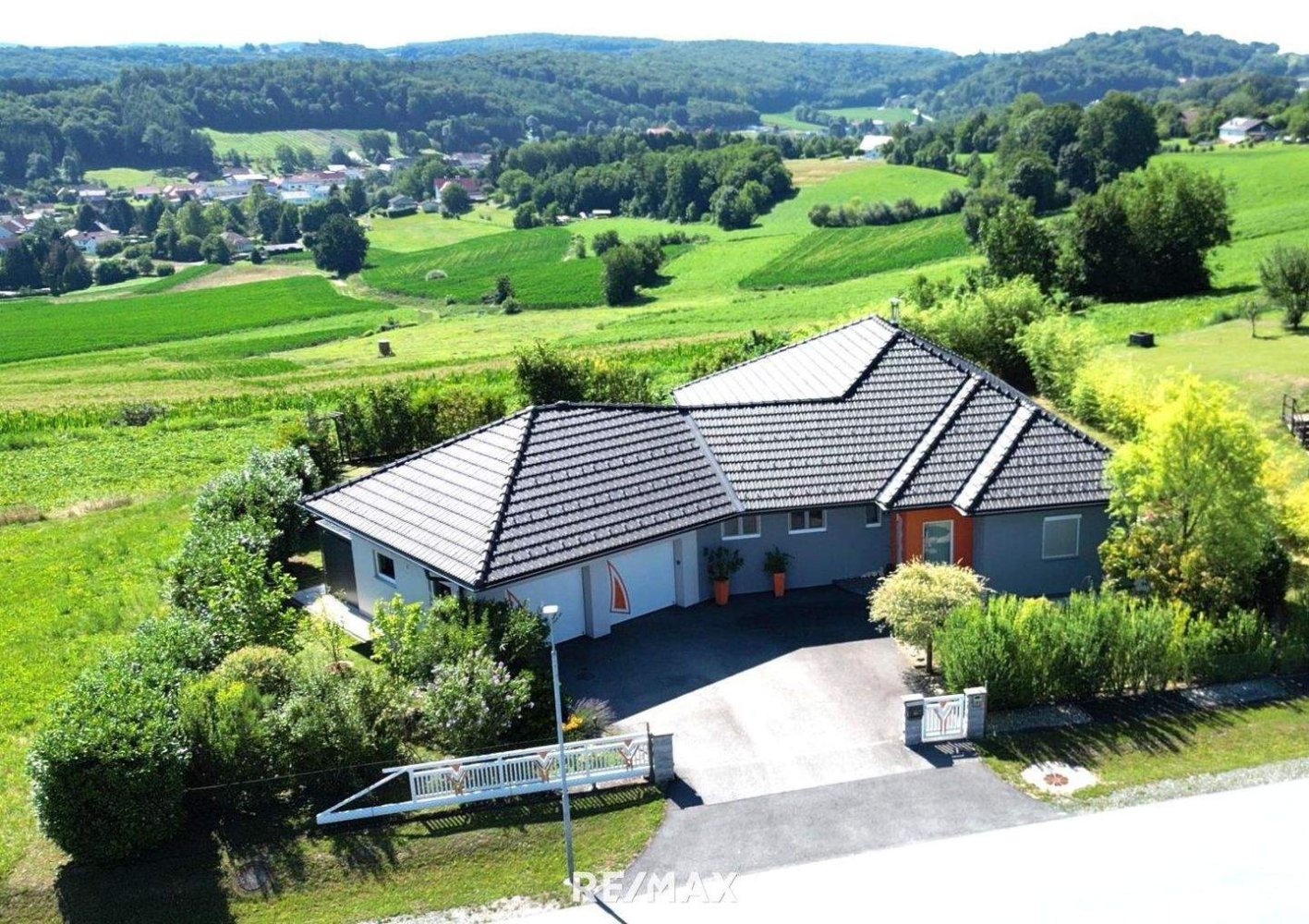 3 rooms Bungalow in Kukmirn, Austria No. 194591