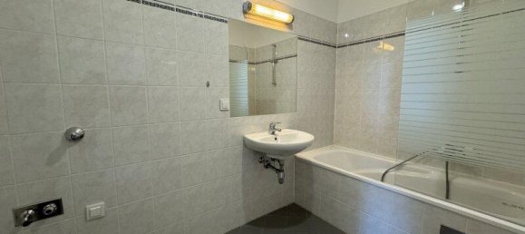 3غرفة شقة في Hernals, Austria رقم 79924 14