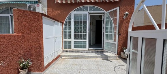 2 bedrooms House in Torrevieja, Spain No. 178463 4