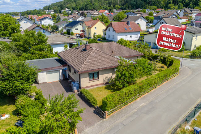 Bungalow de 3 dormitorios en Lahn-Dill, Germany No. 226566