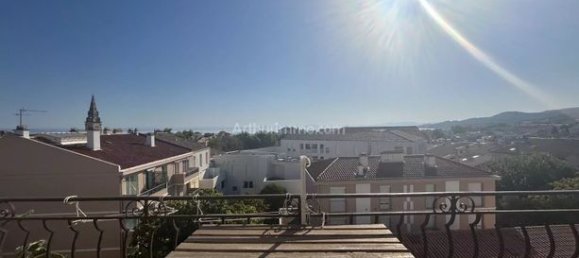 Apartamento de 1 dormitorio en Martigues, France No. 309689 6