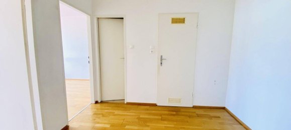 3غرفة شقة في St. Polten, Austria رقم 156973 9