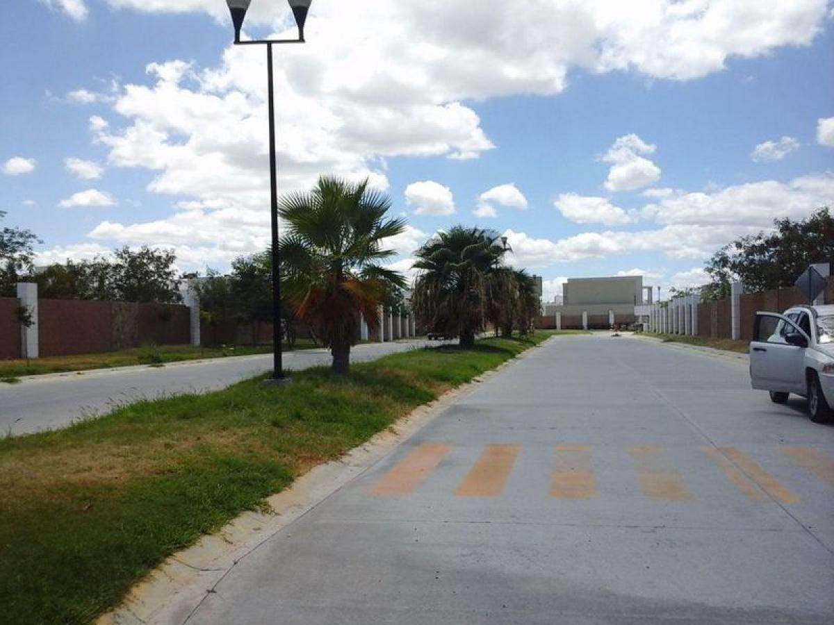 Casa T3 em Montemorelos, Mexico N.º 181880