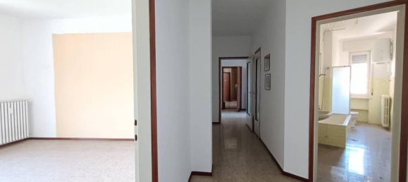 Квартира с 2 спальнями в Боргосезия, Италия № 135028 17