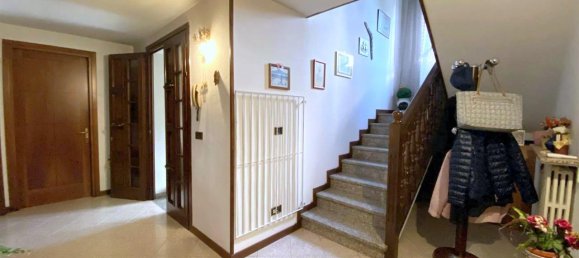 8غرفة منزل في Due Carrare, Italy رقم 29977 4