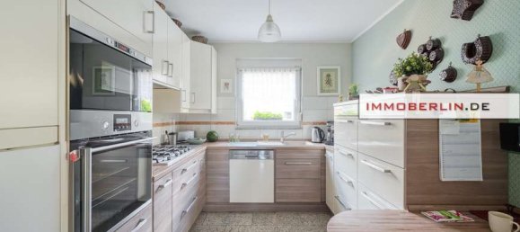 Таунхаус с 5 комнатами в Хайнерсдорф, Германия № 243484 7