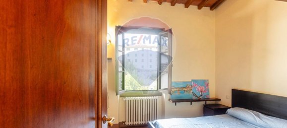 1 bedroom Apartment in Signa, Italy No. 326118 12