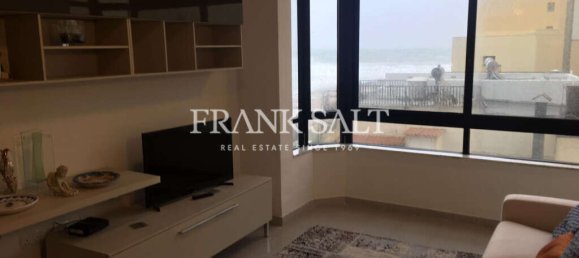 Apartamento T2 em Saint Julian's, Malta N.º 3801 2