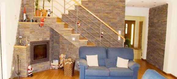 3 Schlafzimmer Villa in Portimao, Portugal, Nr. 104681 4