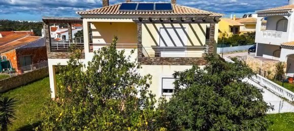 3 Schlafzimmer Villa in Portimao, Portugal, Nr. 104681 13