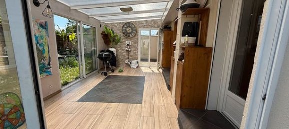 4 bedrooms House in Le Plessis-Belleville, France No. 300648 10