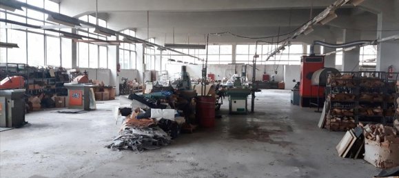 2400m² Maisonette in Kouvaras, Greece No. 5014 3