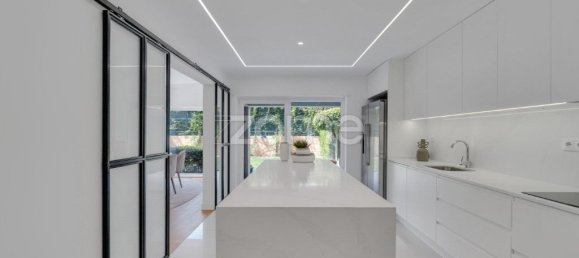 4 bedrooms House in Cascais, Portugal No. 115708 7