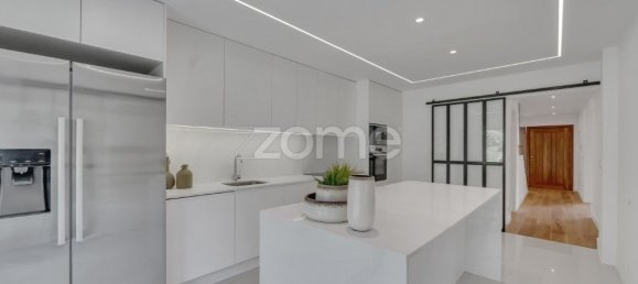 4 bedrooms House in Cascais, Portugal No. 115708 6