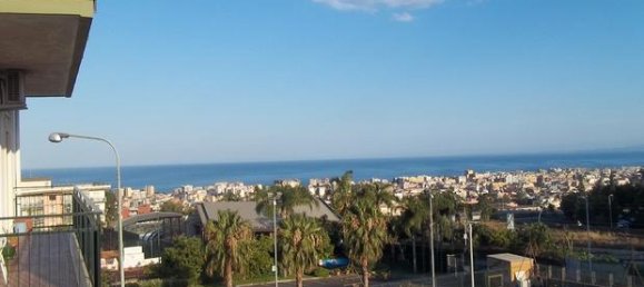 5 rooms Apartment in Tremestieri Etneo, Italy No. 251192 6