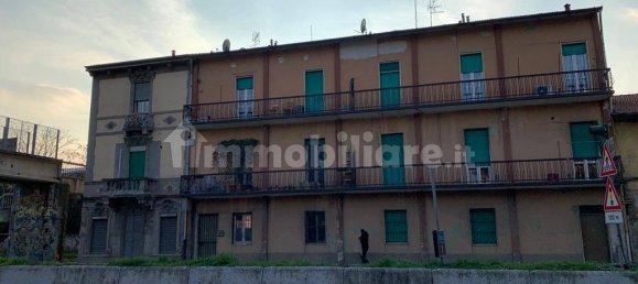 Apartamento T2 em Opera, Italy N.º 258217 4
