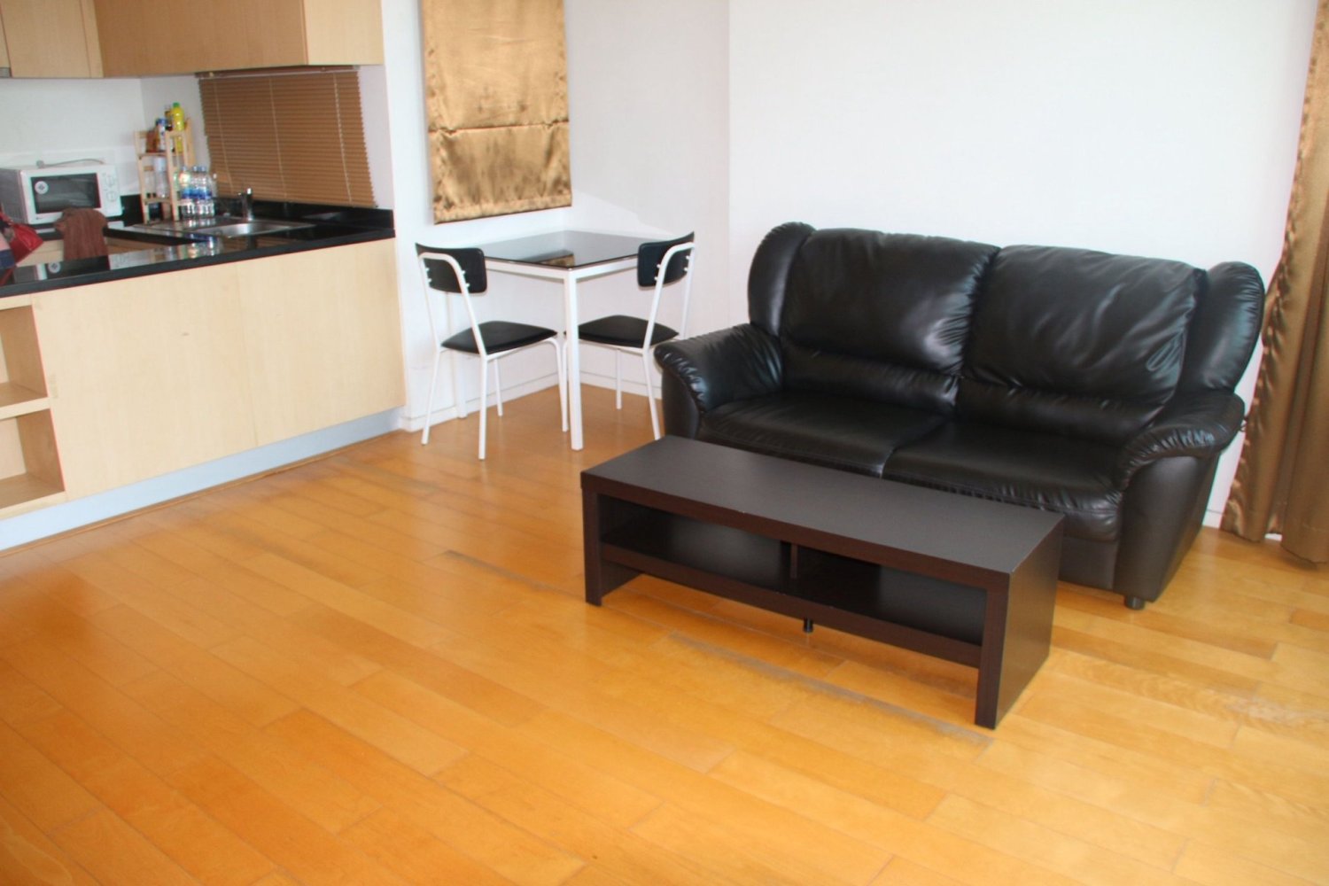 Apartamento em condomínio em Chatuchak, Thailand N.º 74307