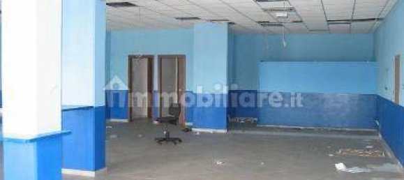 5-Zimmer Gewerbliche Immobilie in Sassuolo, Italy, Nr. 72671 10