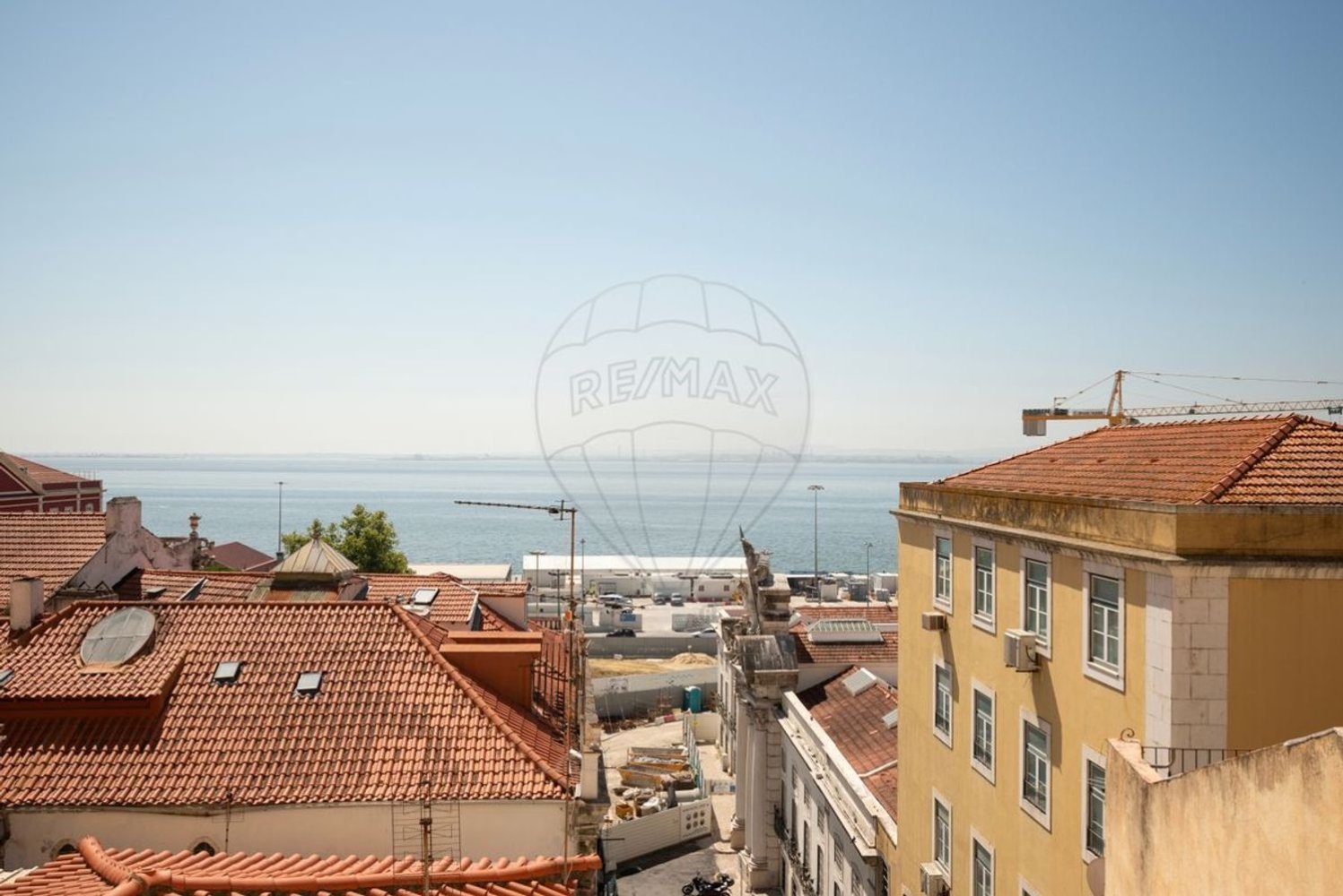 1 bedroom Apartment in Lisbon, Portugal No. 292597