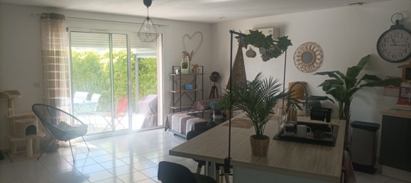 3 bedrooms Villa in Narbonne, France No. 342624 3