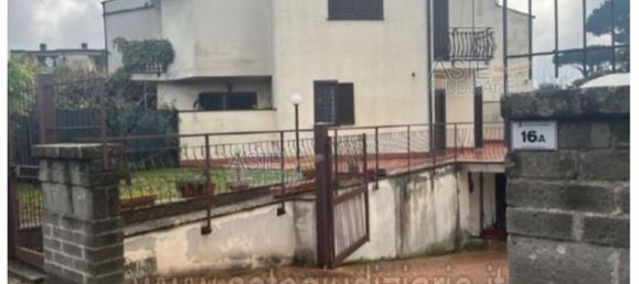 5 bedrooms Apartment in Lariano, Italy No. 321093 34