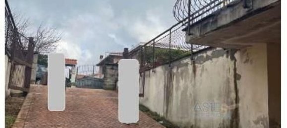 5 bedrooms Apartment in Lariano, Italy No. 321093 13