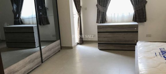 3 Schlafzimmer Wohnung in Saint Julian's, Malta, Nr. 3760 9