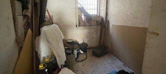 2-Zimmer Gewerbliche Immobilie in Ischitella, Italy, Nr. 28104 5