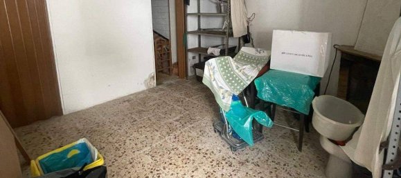 2-Zimmer Gewerbliche Immobilie in Ischitella, Italy, Nr. 28104 3
