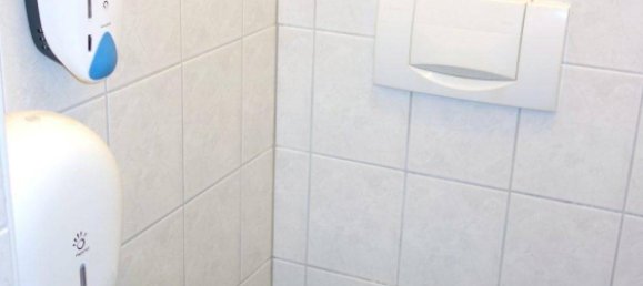 Коммерческая недвижимость с 7 комнатами в Нойленгбах, Австрия № 234428 27