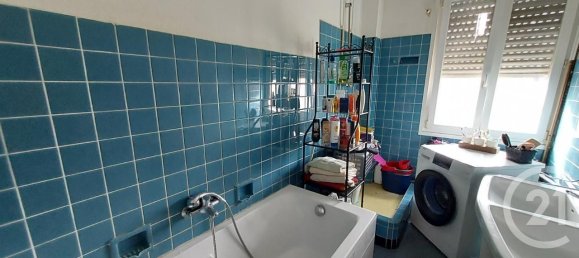 Квартира с 3 спальнями в Мюлуз, Франция № 65999 4