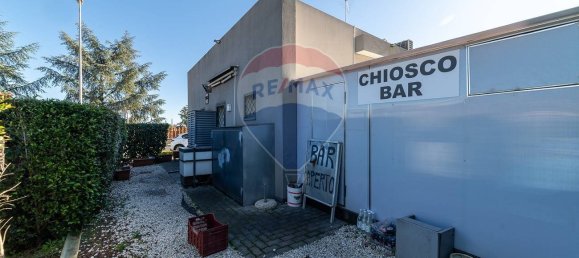 2 rooms Commercial property in San Giovanni la Punta, Italy No. 58575 12