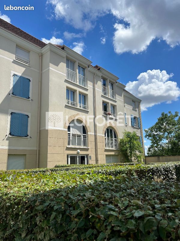 2 bedrooms Apartment in Corbeil-Essonnes, France No. 170425