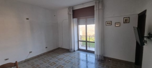 6 rooms House in Santa Paolina, Italy No. 30865 15