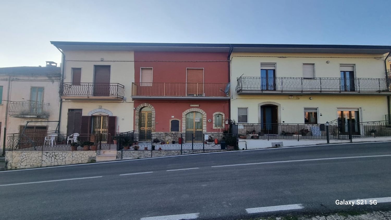 6 rooms House in Santa Paolina, Italy No. 30865