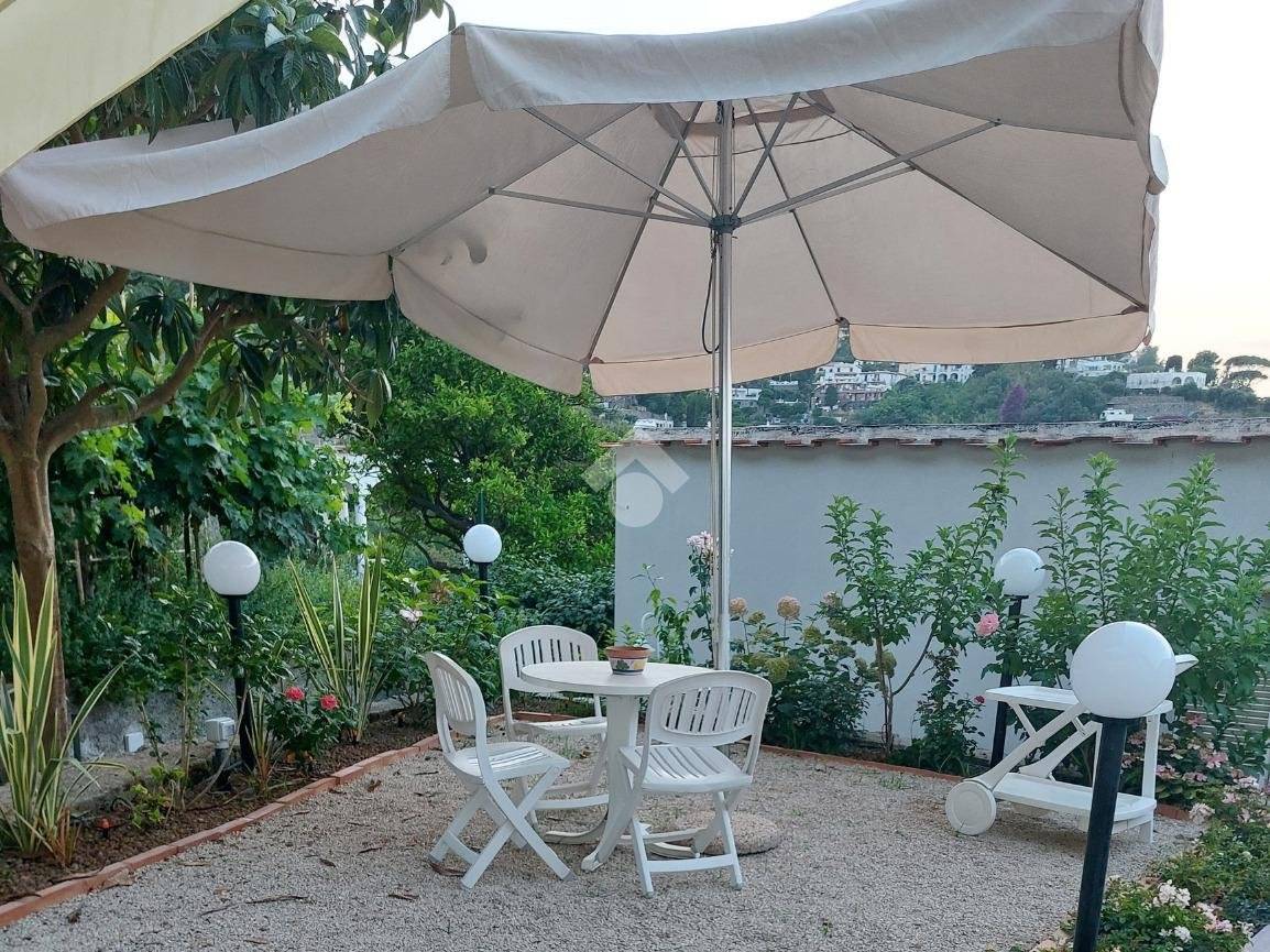 2 Schlafzimmer Wohnung in Ischia, Italy, Nr. 54744