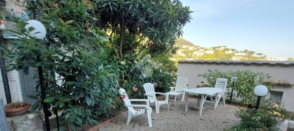 2 Schlafzimmer Wohnung in Ischia, Italy, Nr. 54744 2