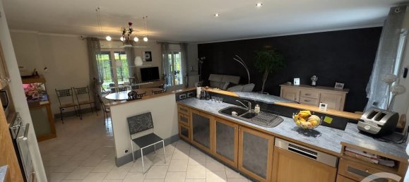 4 chambres Maison à Saint-Lyé, France No. 38608 8