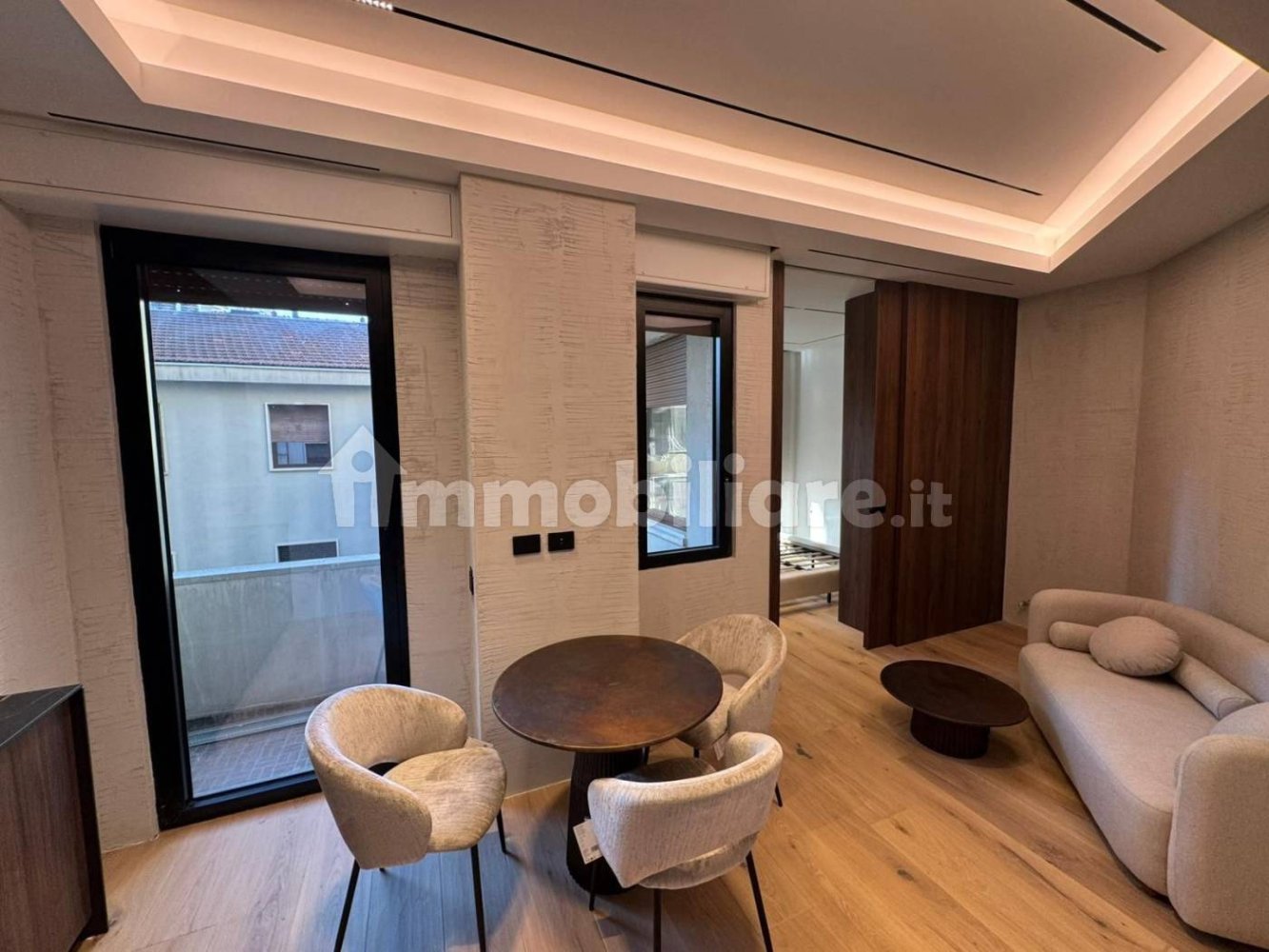 2 bedrooms Apartment in Milan, Italy No. 319859