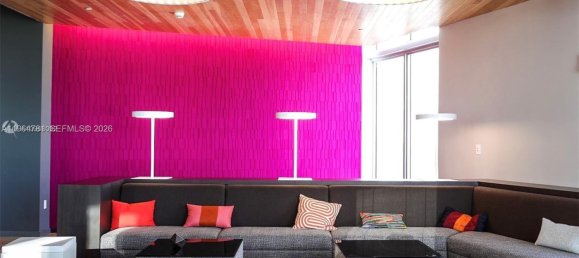 2 Schlafzimmer Gewerbliche Immobilien in Miami, USA, Nr. 615579 7