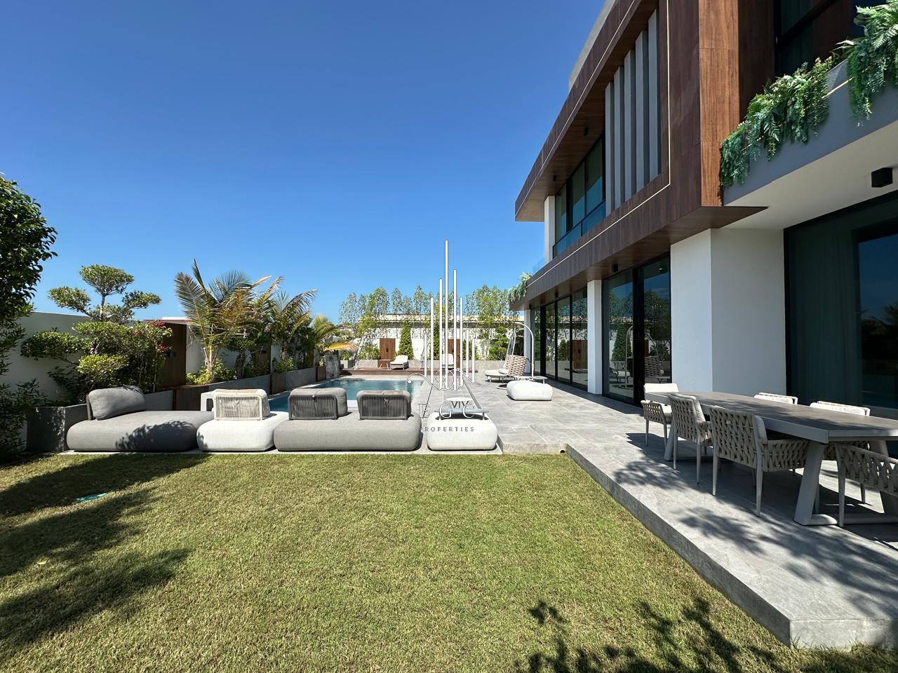 6 bedrooms Villa in Ghantoot, UAE No. 53048