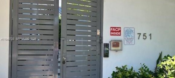 Apartamento T1 em Miami, EUA N.º 615126 11
