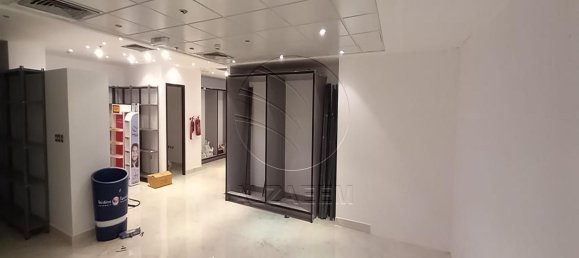 518m² Shop in Corniche Road, UAE No. 29442 12