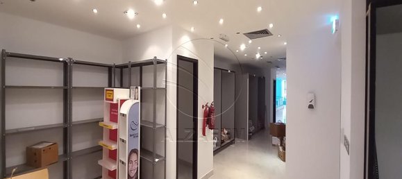 518m² Shop in Corniche Road, UAE No. 29442 14